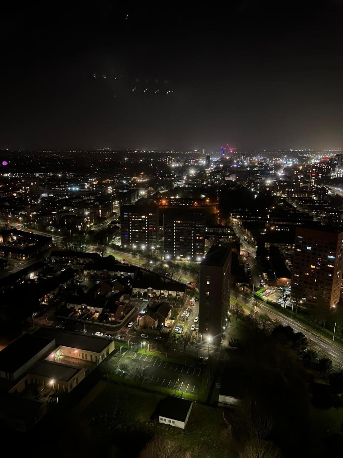 Luxury 2 Bed Penthouse With Stunning Views In Manchester City Centre Экстерьер фото