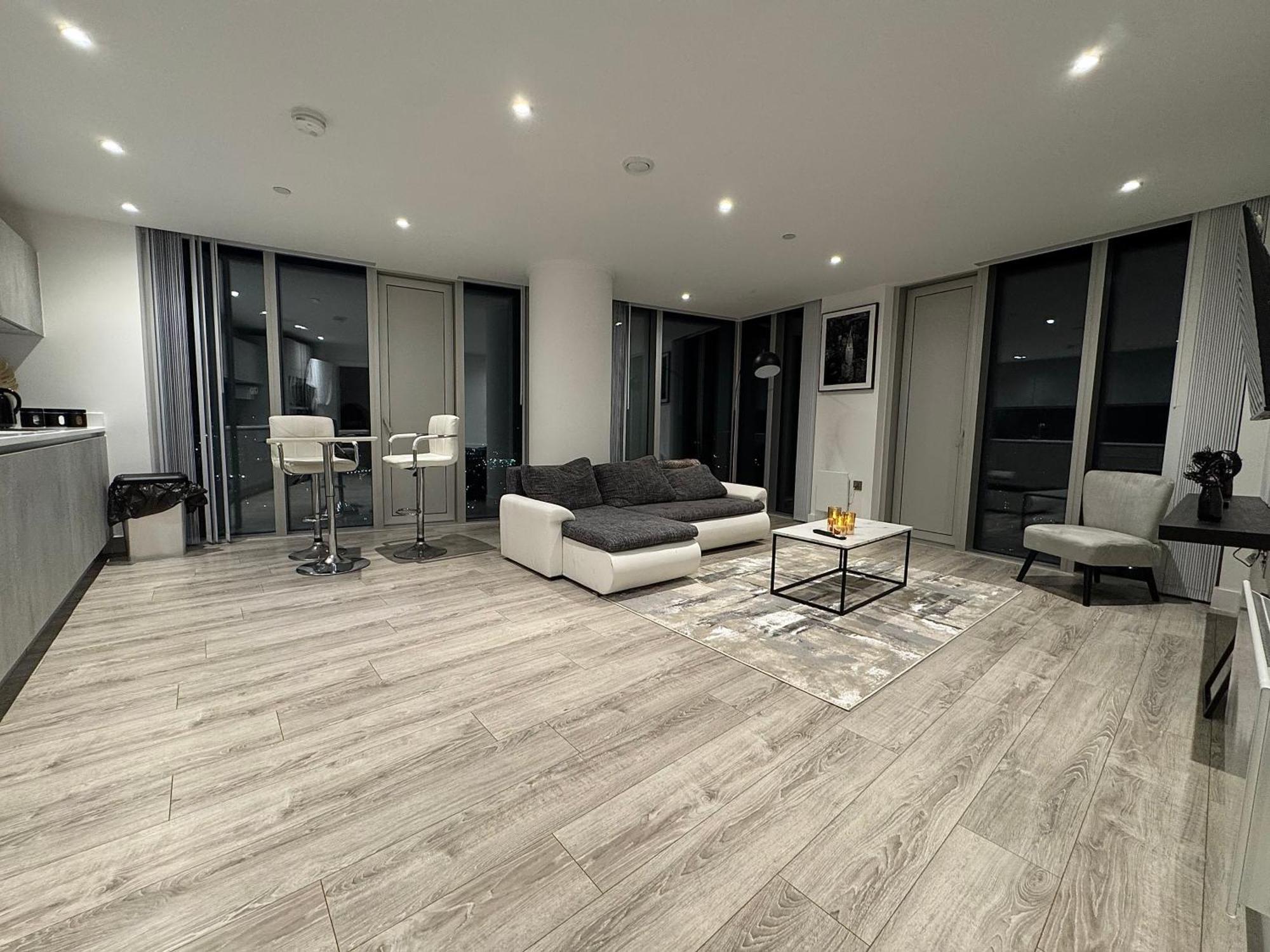 Luxury 2 Bed Penthouse With Stunning Views In Manchester City Centre Экстерьер фото